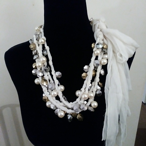 Necklace - Picture 3 of 4